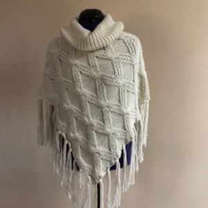 Poncho NWOT